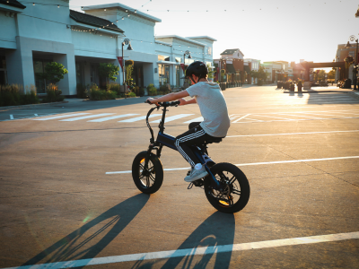 Speed Thrills: Why Yamee Ebikes Are the Ultimate Ride for Young Speed Enthusiasts